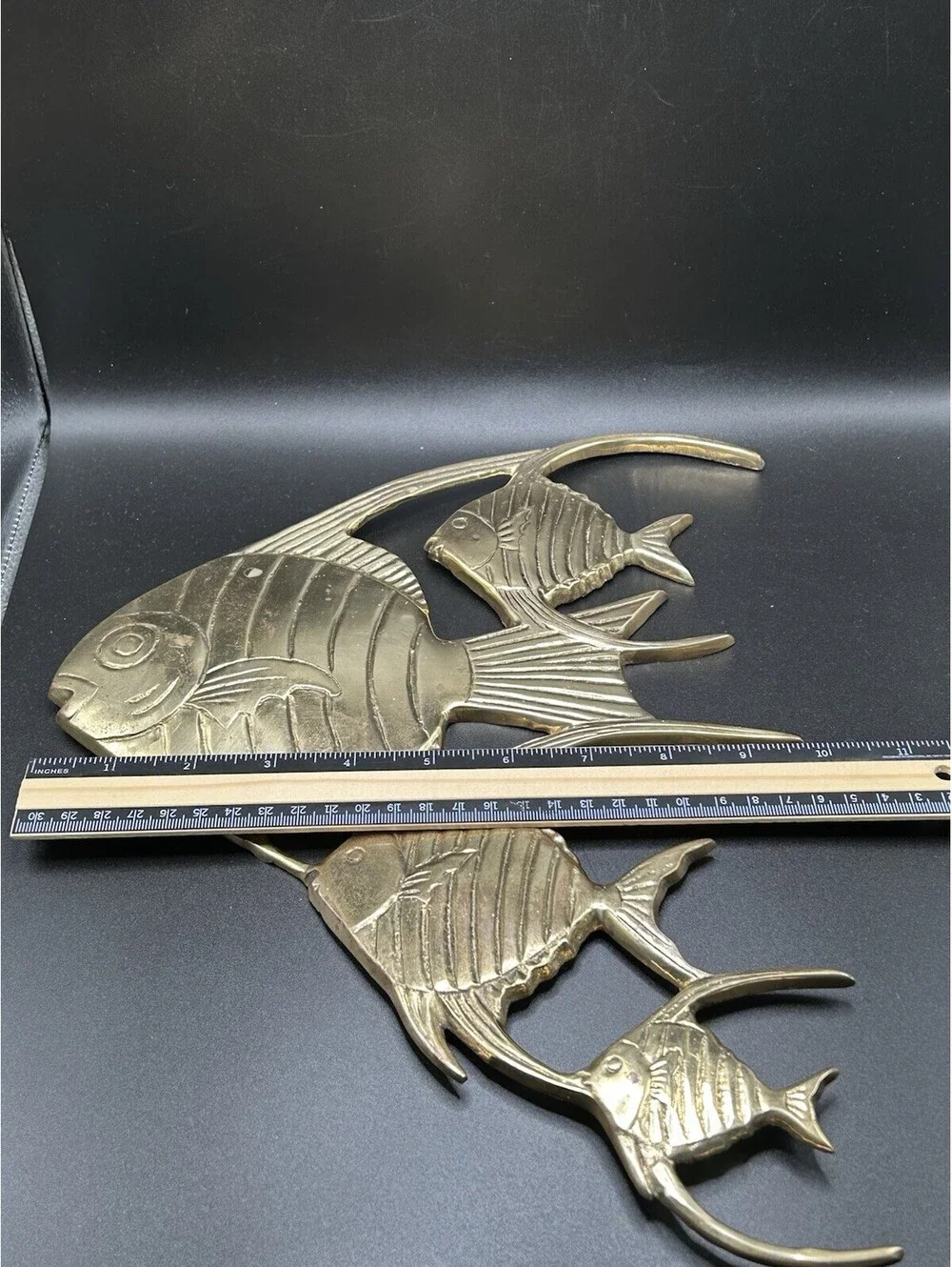 Vintage MCM Cluster Of 4 Brass Angel Fish Wall Decor 10”x 13” Natural Patina ￼